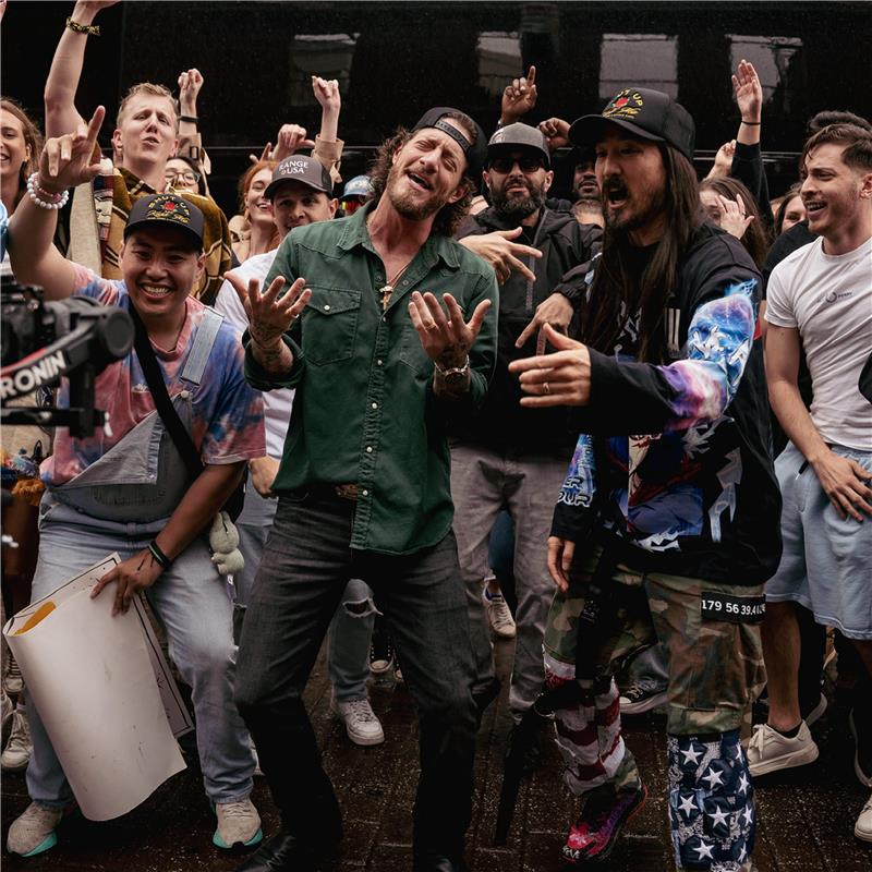 Hubb Caps x Steve Aoki Snapback
